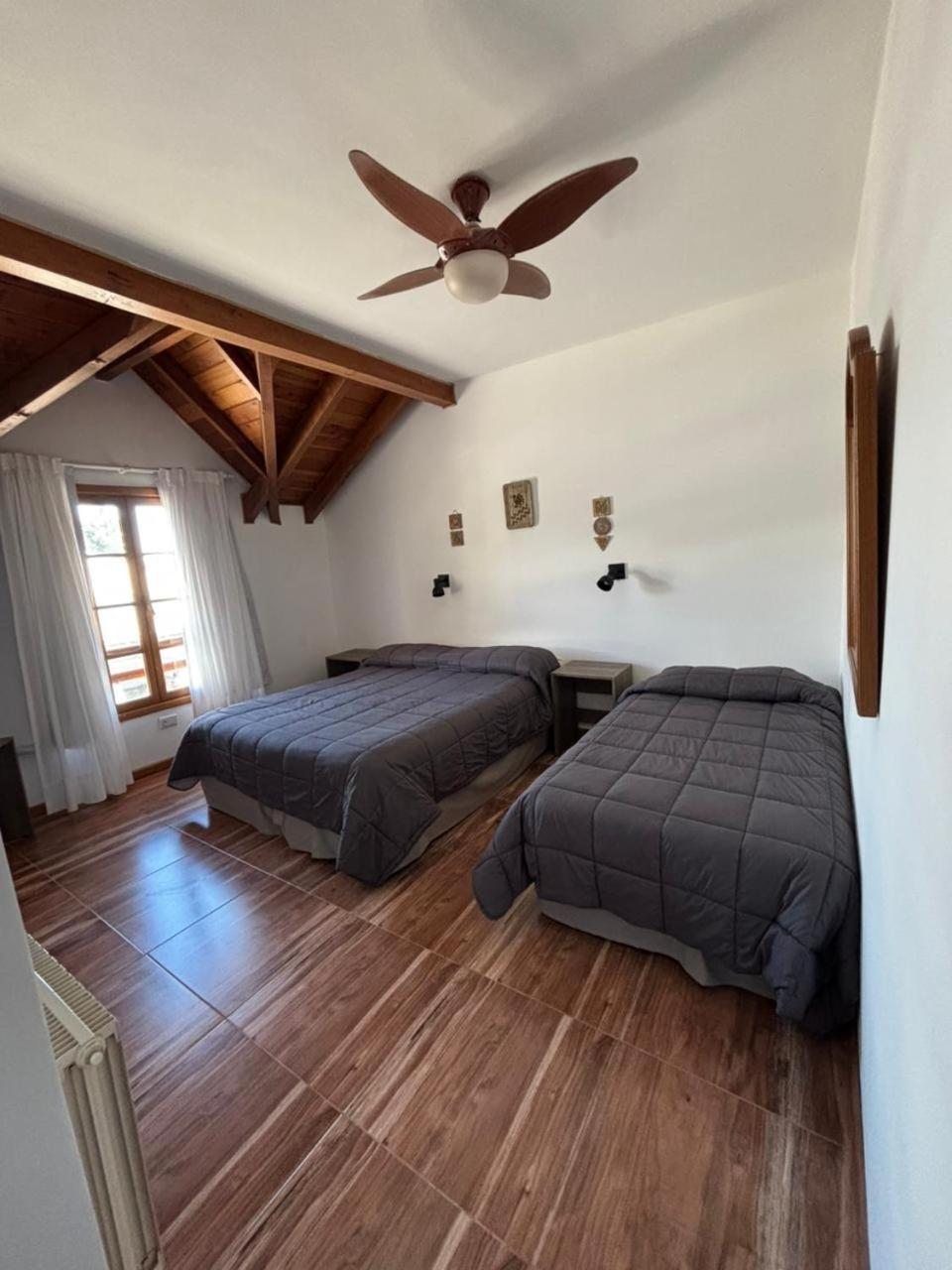 Cumbres Blancas Bed & Breakfast Esquel